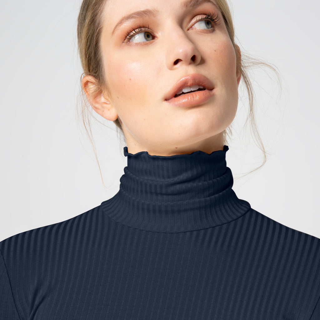 Blauer turtleneck hotsell